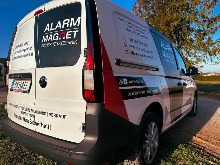 Alarm-Magnet-Firmenwagen-VW-Caddy-Sicherheitstechnik